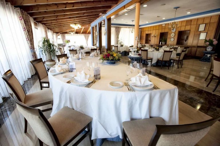 gran hotel playa salon 768x512