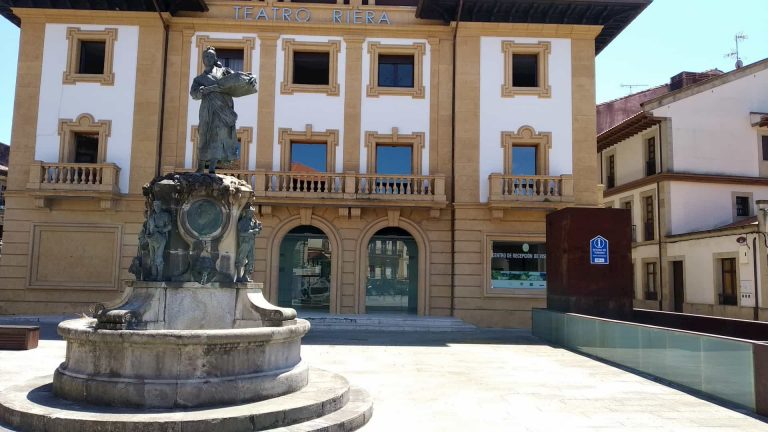 riera estatua miciudad 768x432